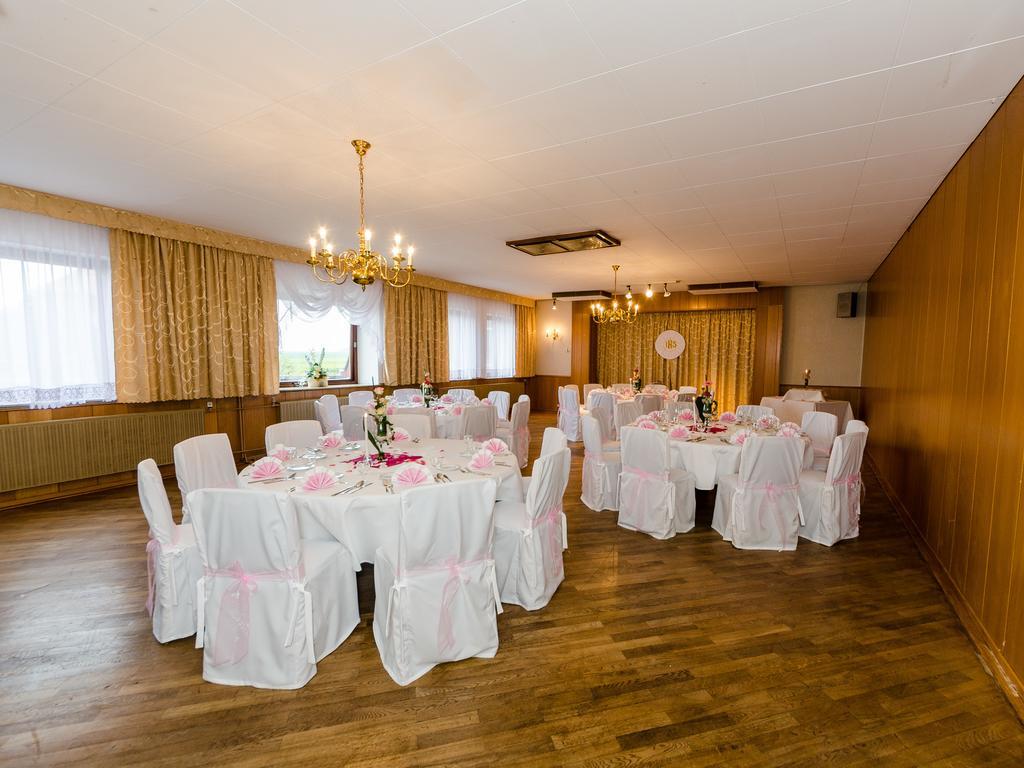 Landhotel Hamburger Hof Nettlingen 외부 사진